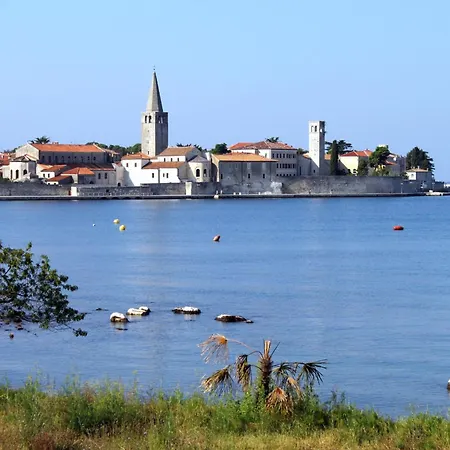 Apartment With Parking Space - 25485 Porec